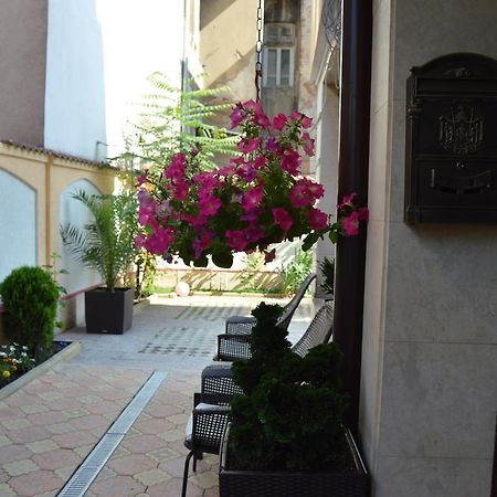 Bon Bon Hotel Sofia Eksteriør billede
