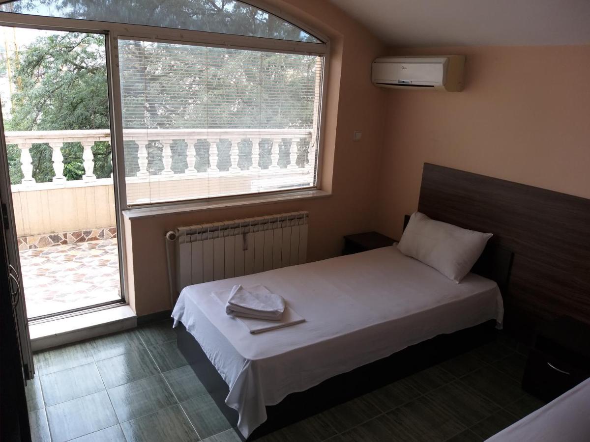 Bon Bon Hotel Sofia Eksteriør billede