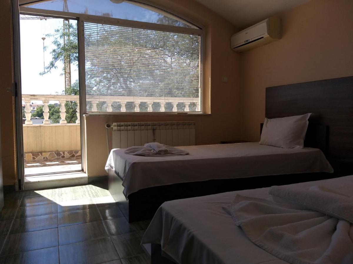 Bon Bon Hotel Sofia Eksteriør billede