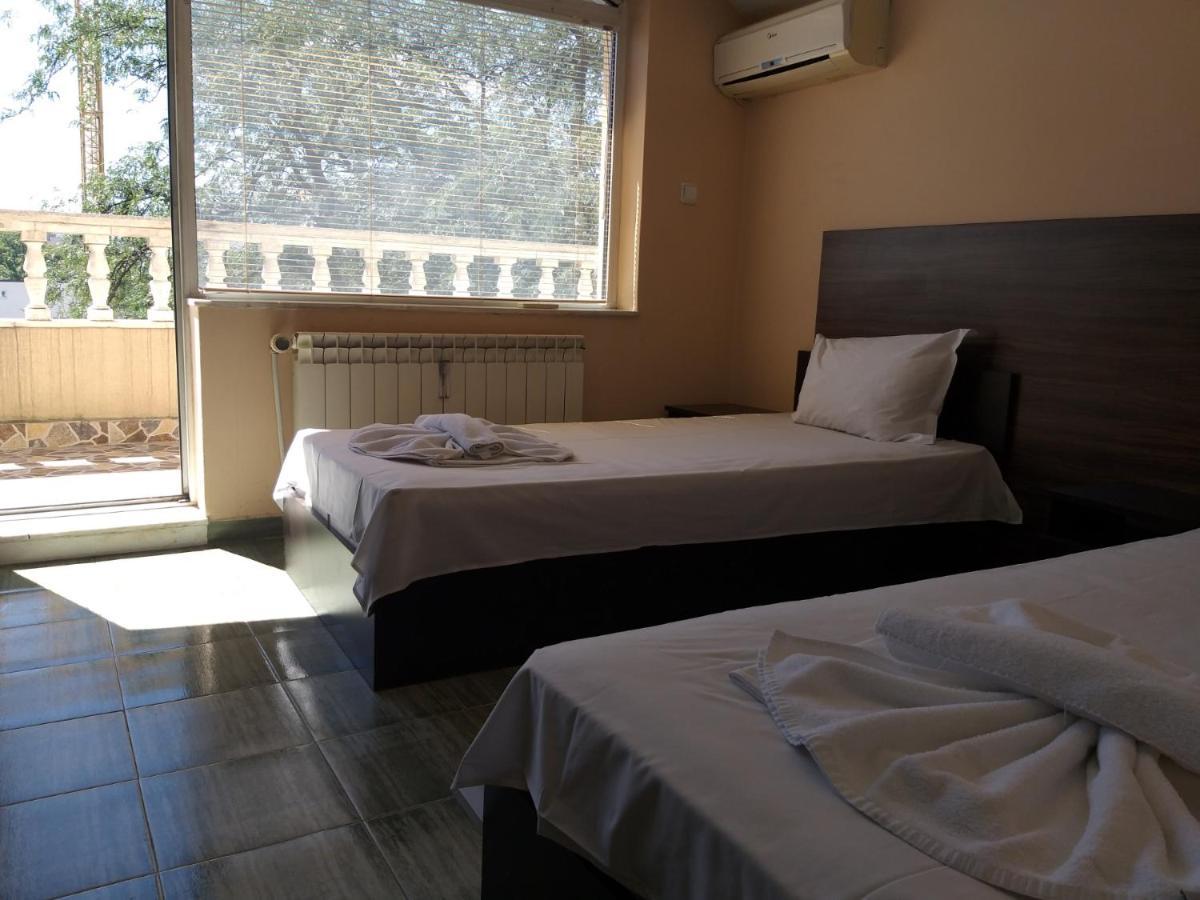 Bon Bon Hotel Sofia Eksteriør billede