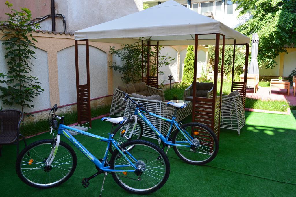 Bon Bon Hotel Sofia Eksteriør billede